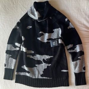 Boston Proper Black & Gray Soft Sweater Turtleneck